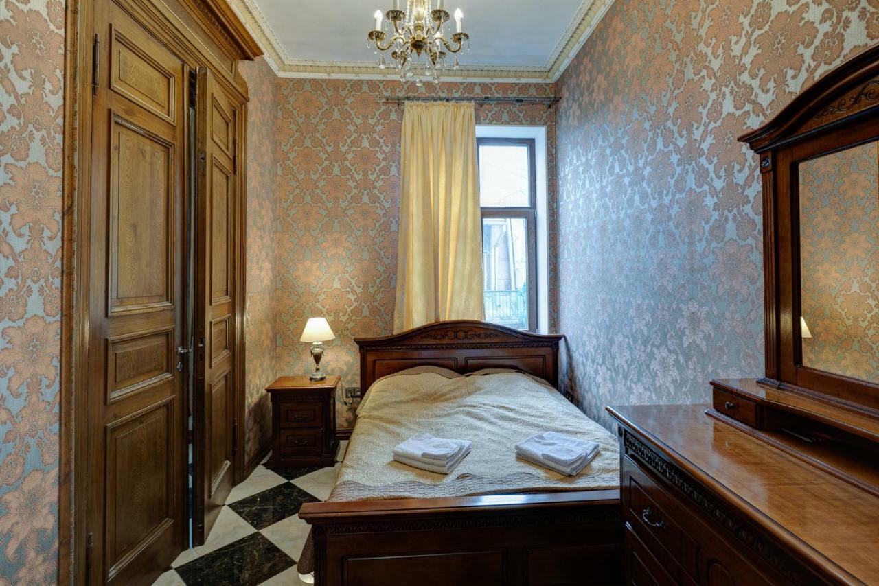Dandelion Apartment Vecpilsetas Riga Exterior photo